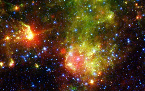 Dusty Death of a Massive Star